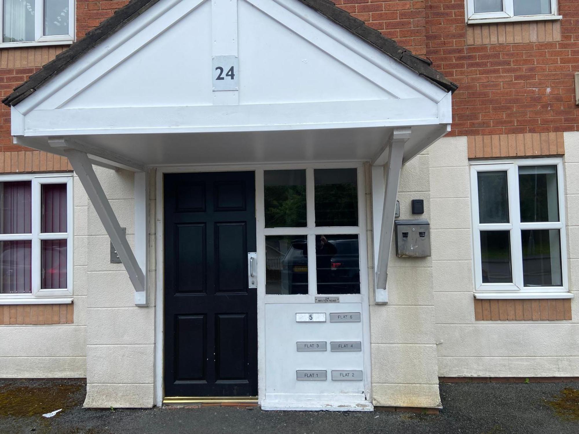 Lovely 2 Dbl Bed Apartment Near Heaton Park And North Manchester Hospital With Parking Zewnętrze zdjęcie